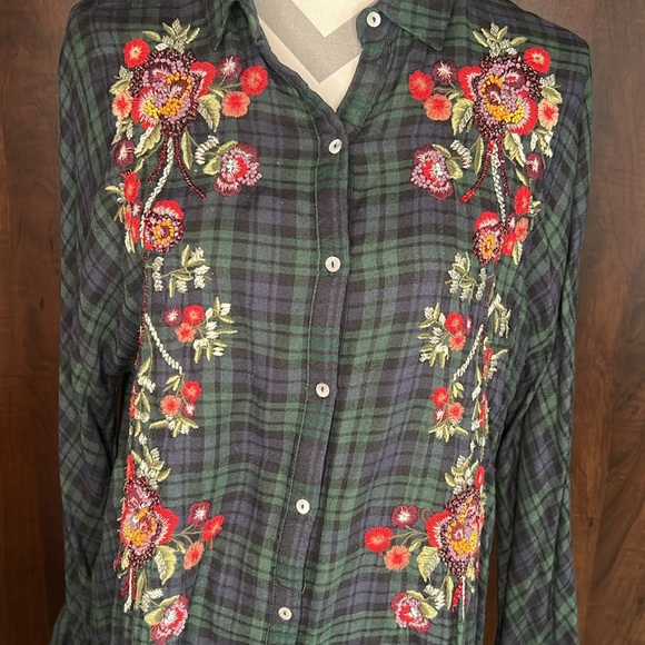 Zara Emroidered Plaid Button Down - Picture 3 of 6